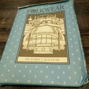 Folkwear Sewing Pattern Victoria's Boudoir Quilt Cover Pillow Sham Dust Ruffle